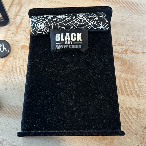 Na Na Na Surprise TUESDAY MEOW Backpack Bedroom Black Fur Cat Playset Purple - Picture 7 of 12